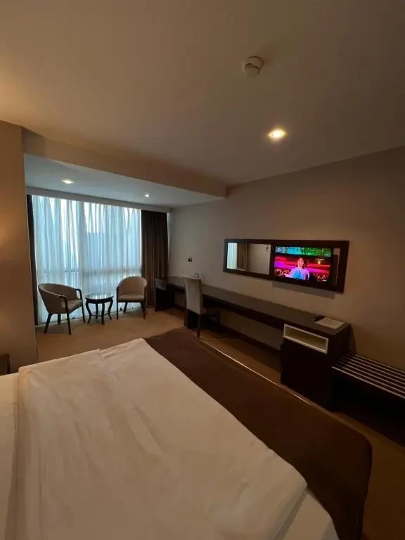 Diamond Hotel 4