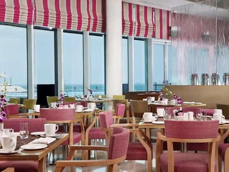 Hilton Doha 5